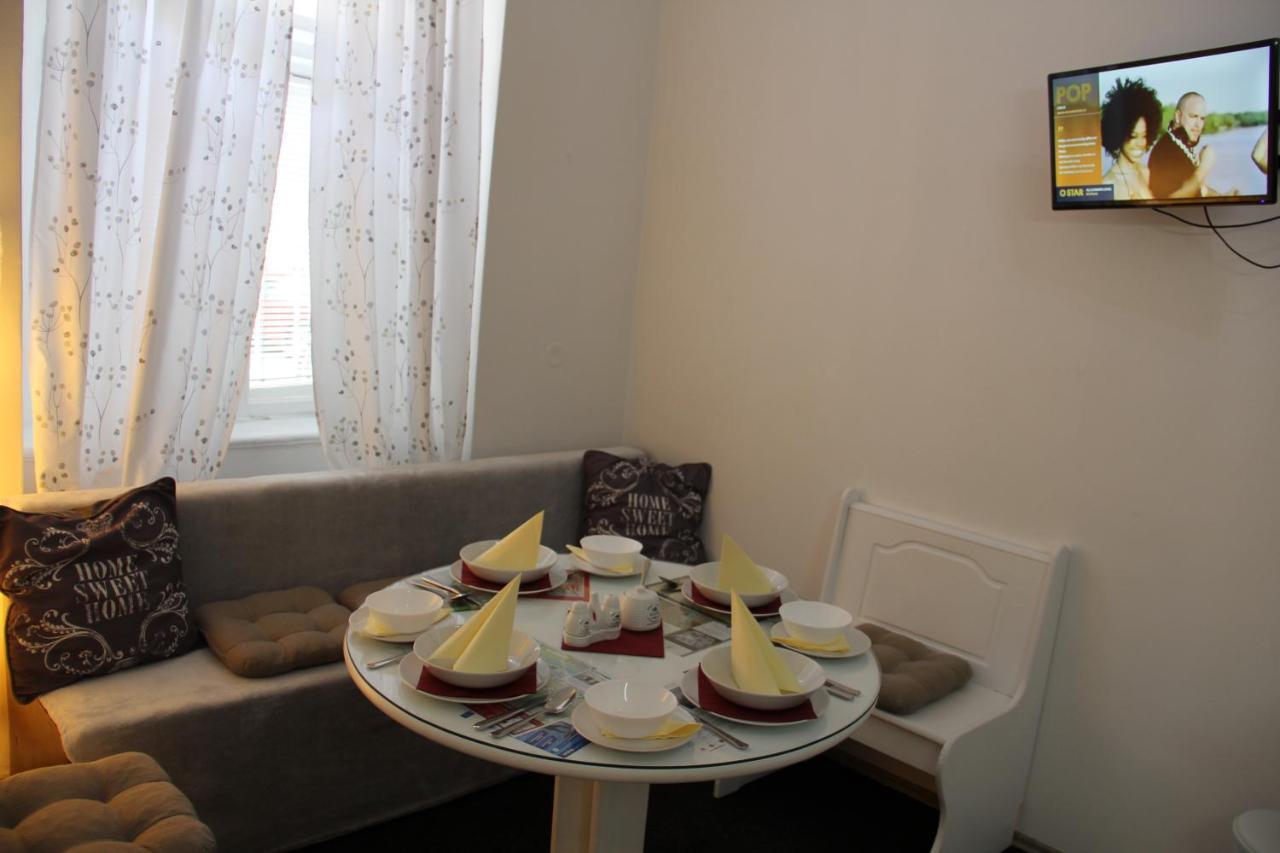 Apartment Vltava Прага Екстериор снимка