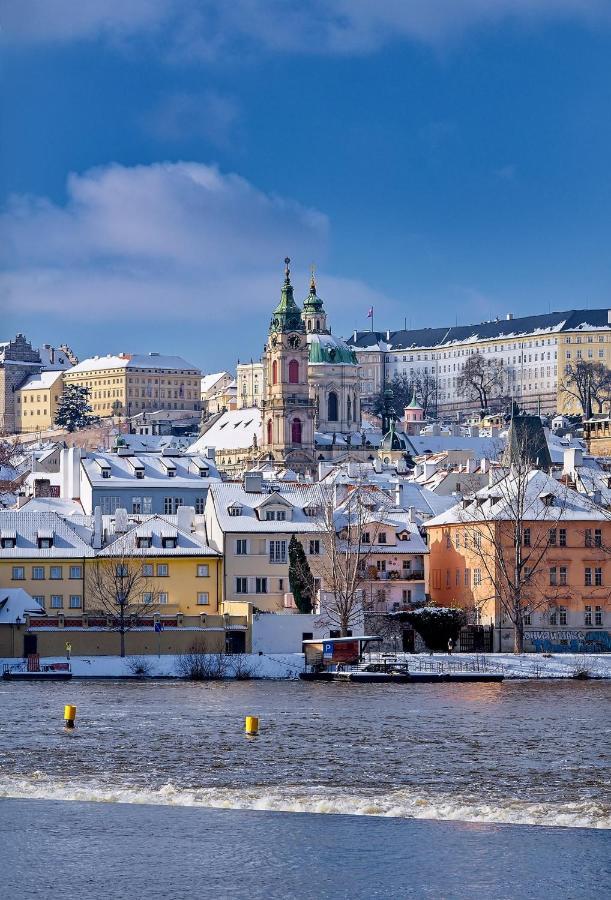 Apartment Vltava Прага Екстериор снимка