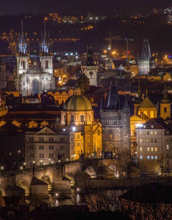 Apartment Vltava Прага Екстериор снимка