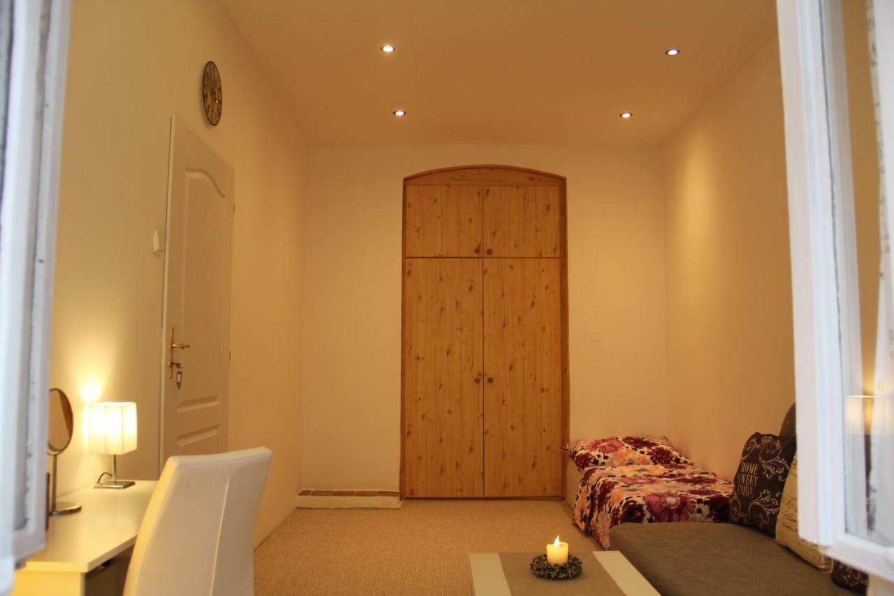 Apartment Vltava Прага Екстериор снимка