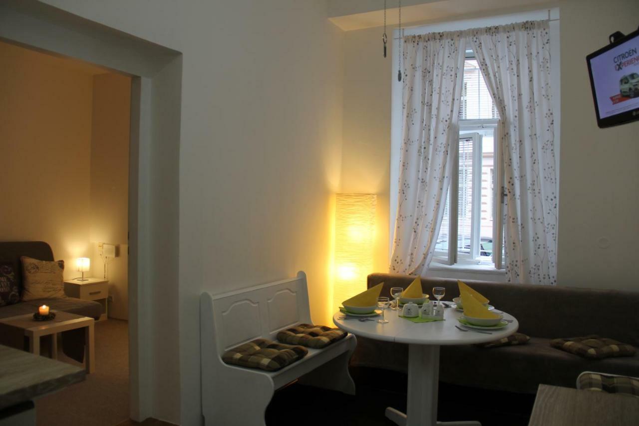 Apartment Vltava Прага Екстериор снимка