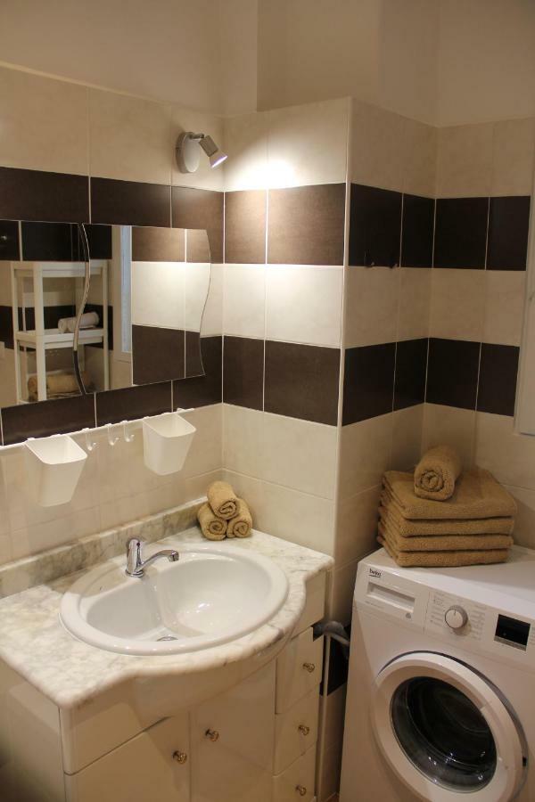 Apartment Vltava Прага Екстериор снимка