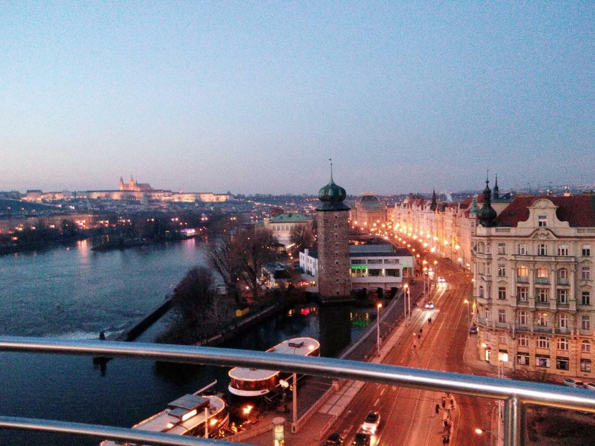 Apartment Vltava Прага Екстериор снимка